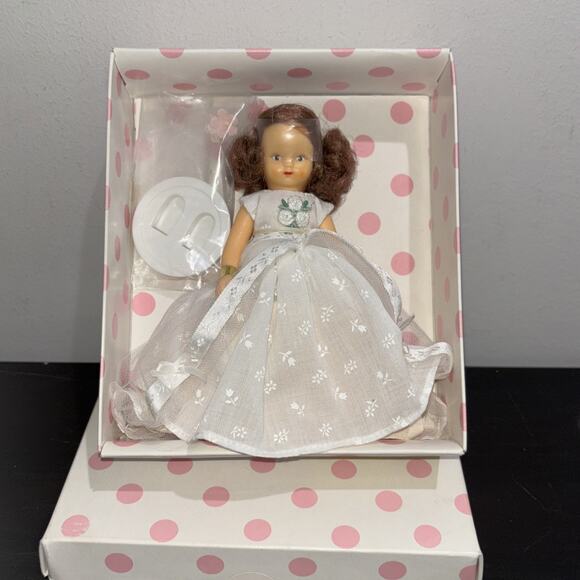 VINTAGE Nancy Ann Storybook Doll, #186 The Child Born on the Sabbath Day JESCO - Picture 1 of 8